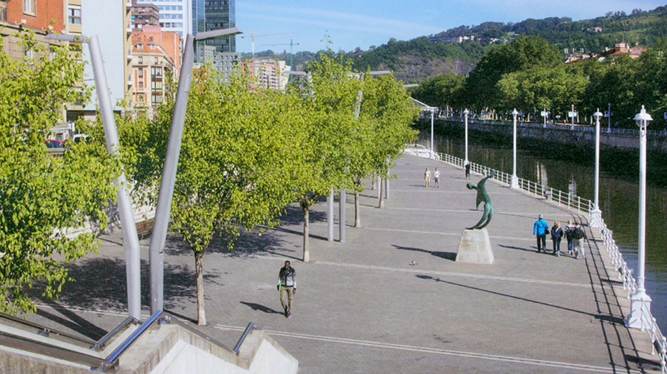 Muelle de Uribitarte Bilbao actual