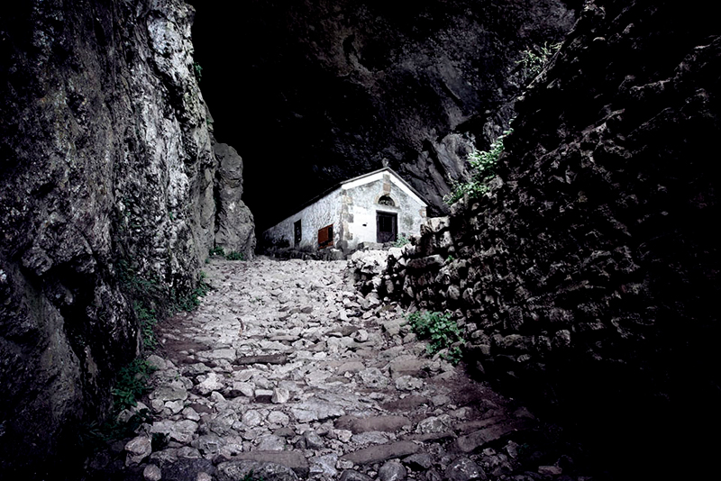 Túnel de San Adrián