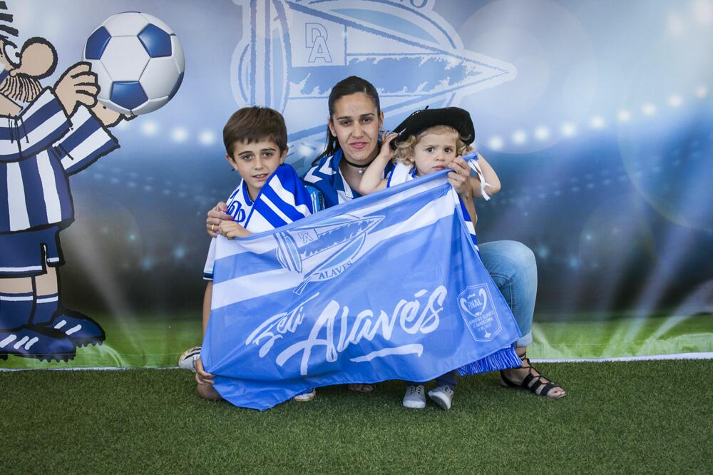 Foto 100 de la photocall, martes 23 de mayo | Final de Copa 2017