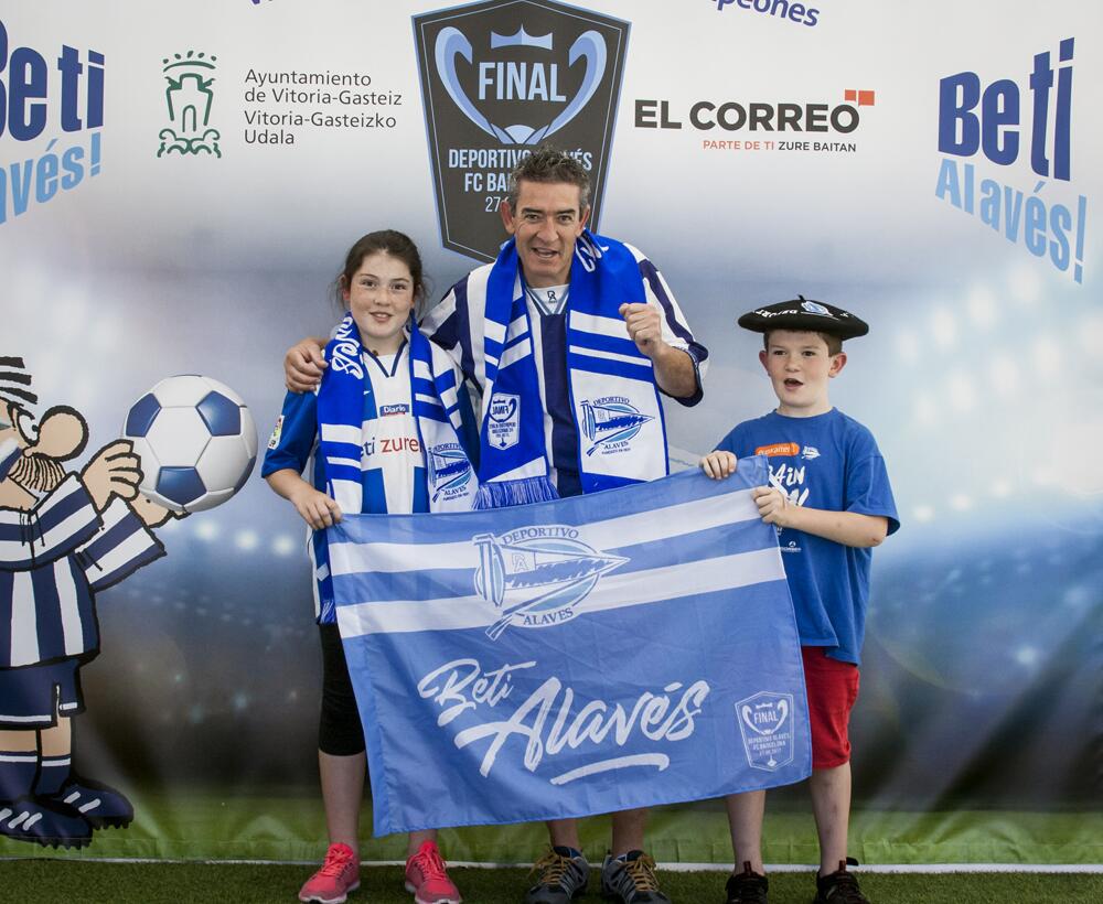 Foto 3 de la photocall, mi&eacute;rcoles 24 de mayo | Final de Copa 2017