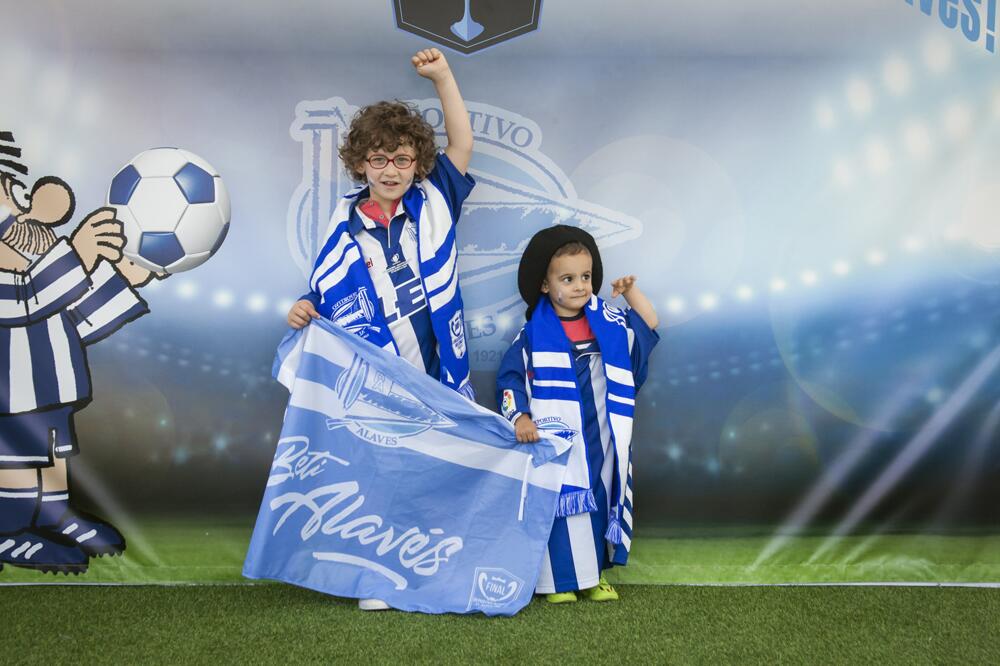 Foto 30 de la photocall, viernes 26 de mayo | Final de Copa 2017