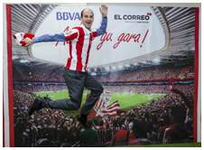 Foto 5 de la aficin en la oficina del BBVA de BARAKALDO <br>
| Martes 26 de mayo 2015