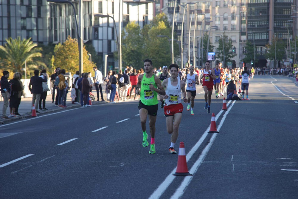 Foto 27 de la carrera en Torre Iberdrola y puente de Deusto