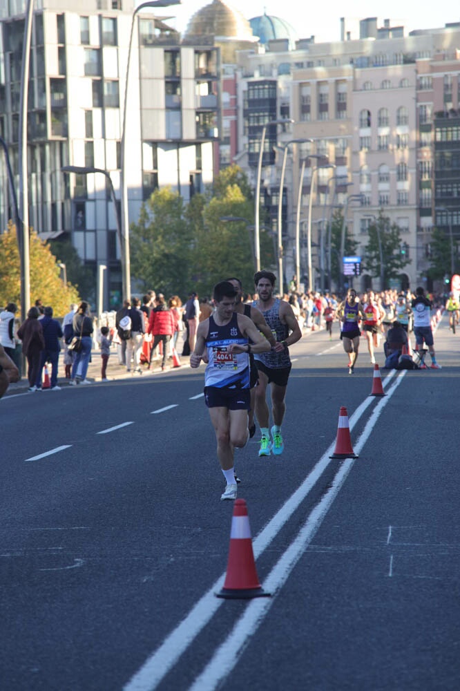 Foto 33 de la carrera en Torre Iberdrola y puente de Deusto