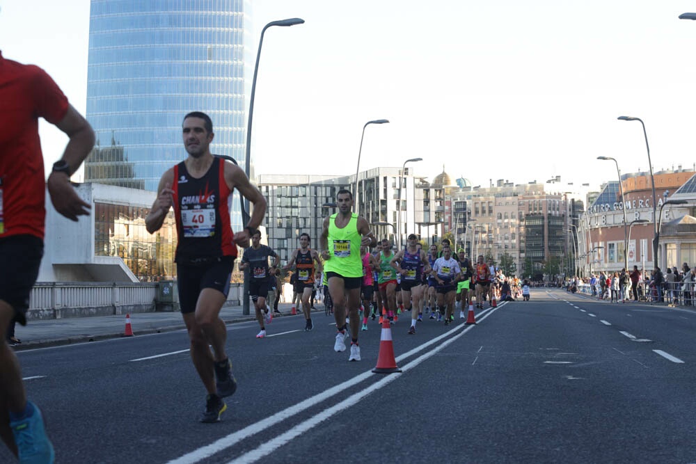 Foto 62 de la carrera en Torre Iberdrola y puente de Deusto