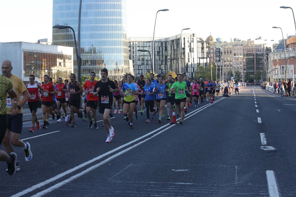 Foto 93 de la carrera en Torre Iberdrola y puente de Deusto