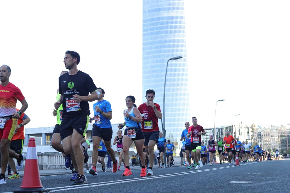 Foto 118 de la carrera en Torre Iberdrola y puente de Deusto