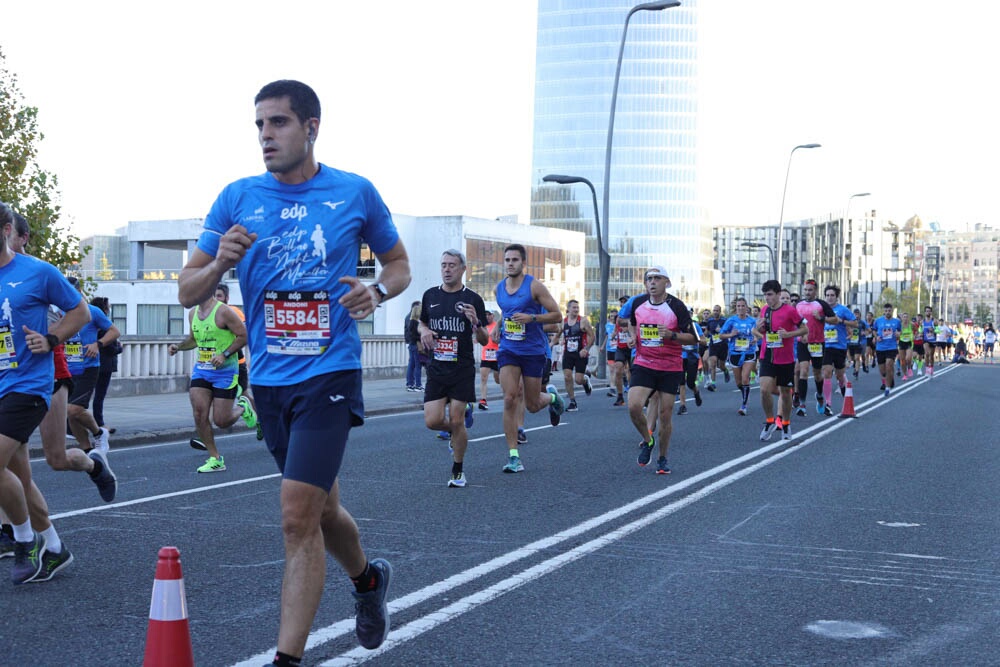 Foto 131 de la carrera en Torre Iberdrola y puente de Deusto