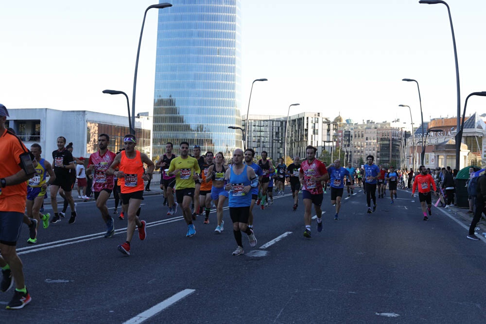 Foto 178 de la carrera en Torre Iberdrola y puente de Deusto