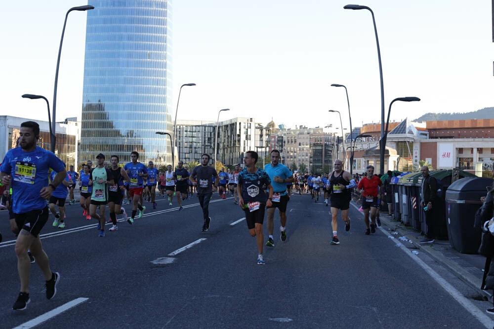 Foto 179 de la carrera en Torre Iberdrola y puente de Deusto