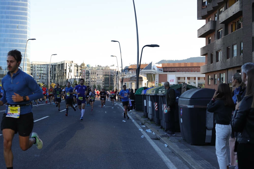 Foto 184 de la carrera en Torre Iberdrola y puente de Deusto