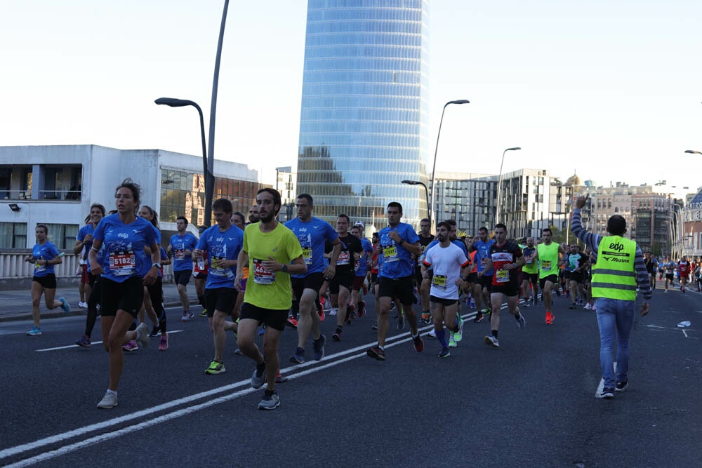 Foto 193 de la carrera en Torre Iberdrola y puente de Deusto