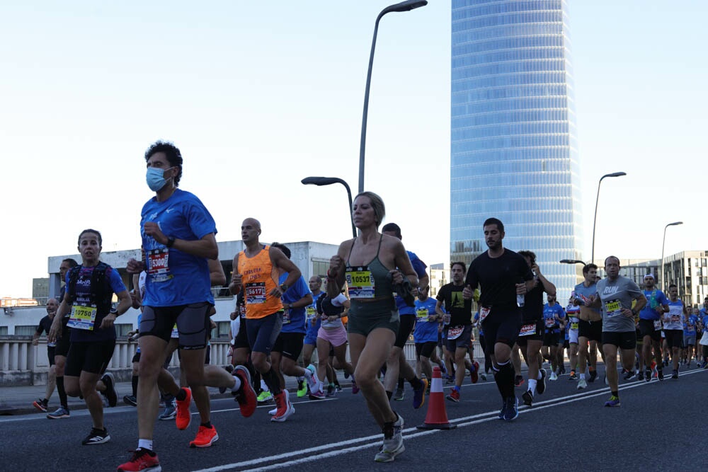 Foto 197 de la carrera en Torre Iberdrola y puente de Deusto