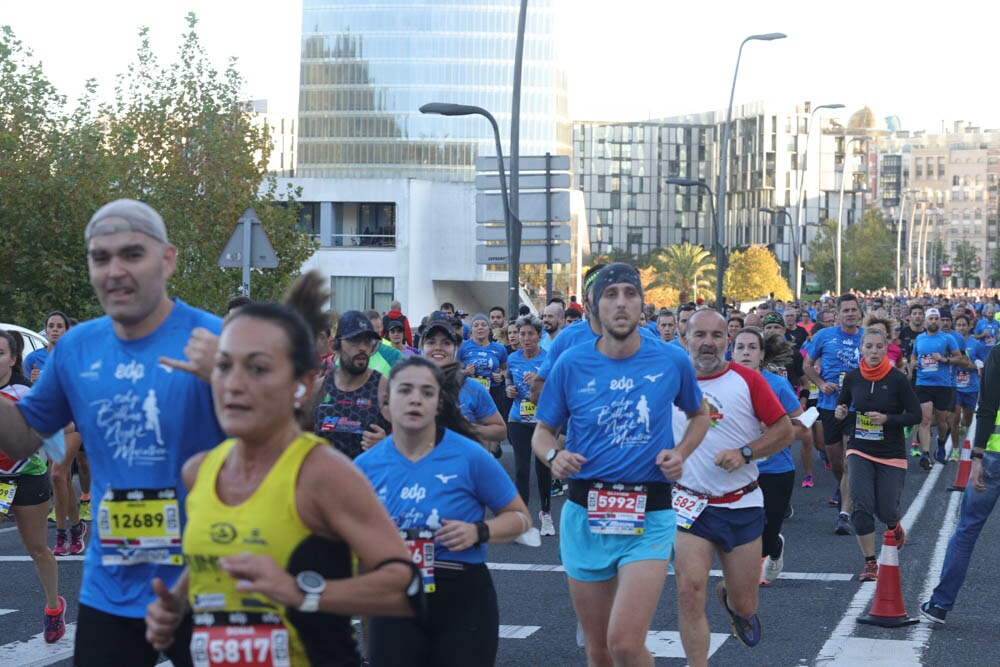 Foto 280 de la carrera en Torre Iberdrola y puente de Deusto