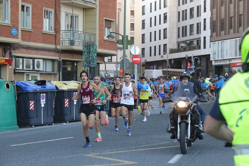 Foto 349 de la carrera en Torre Iberdrola y puente de Deusto