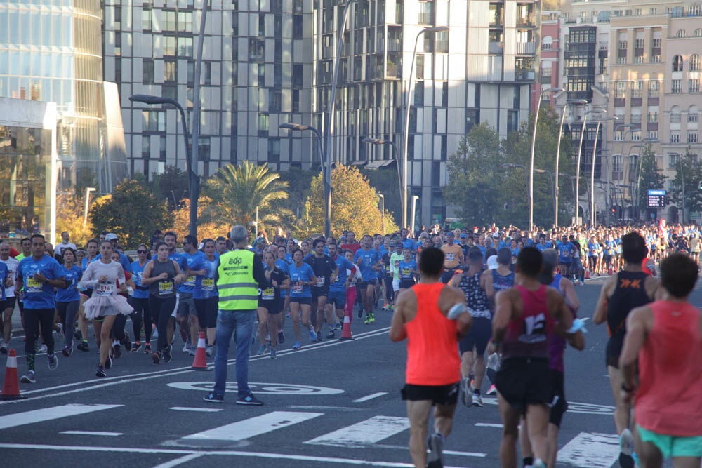 Foto 356 de la carrera en Torre Iberdrola y puente de Deusto