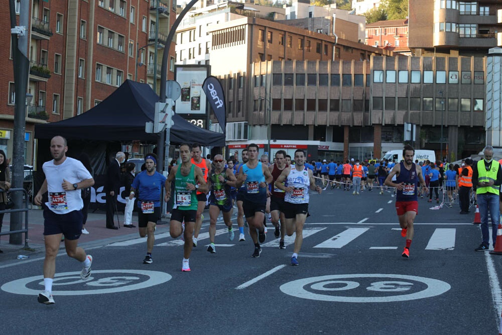 Foto 364 de la carrera en Torre Iberdrola y puente de Deusto