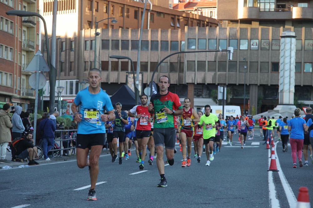 Foto 407 de la carrera en Torre Iberdrola y puente de Deusto