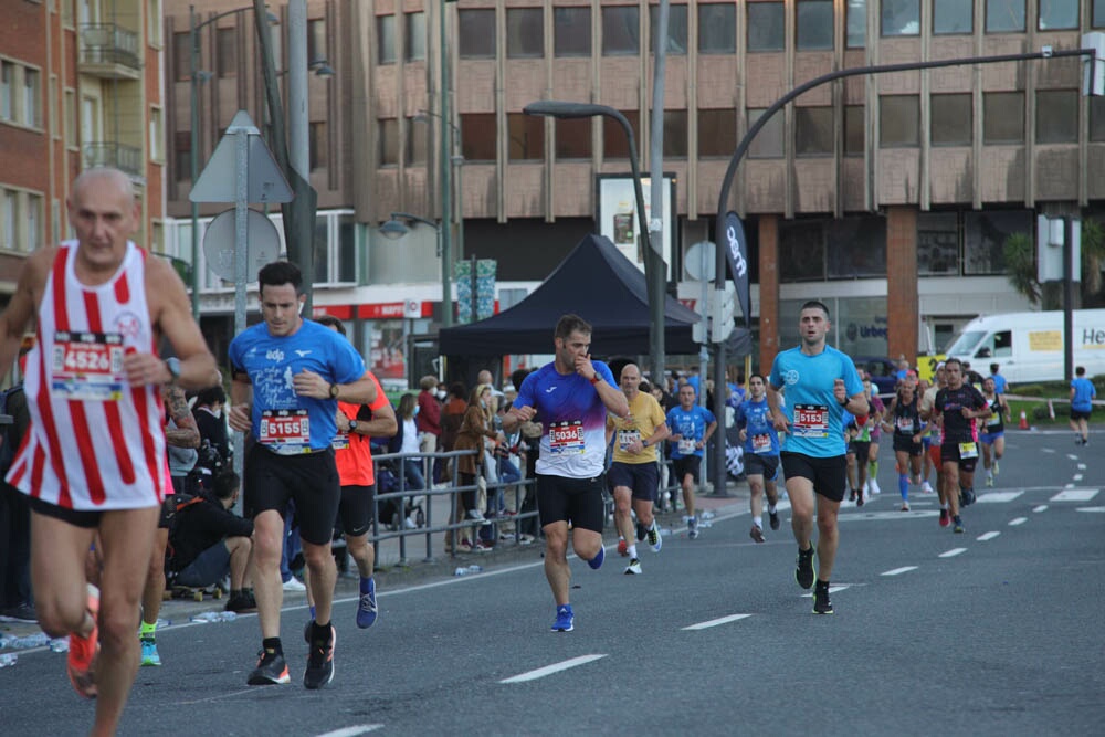 Foto 443 de la carrera en Torre Iberdrola y puente de Deusto