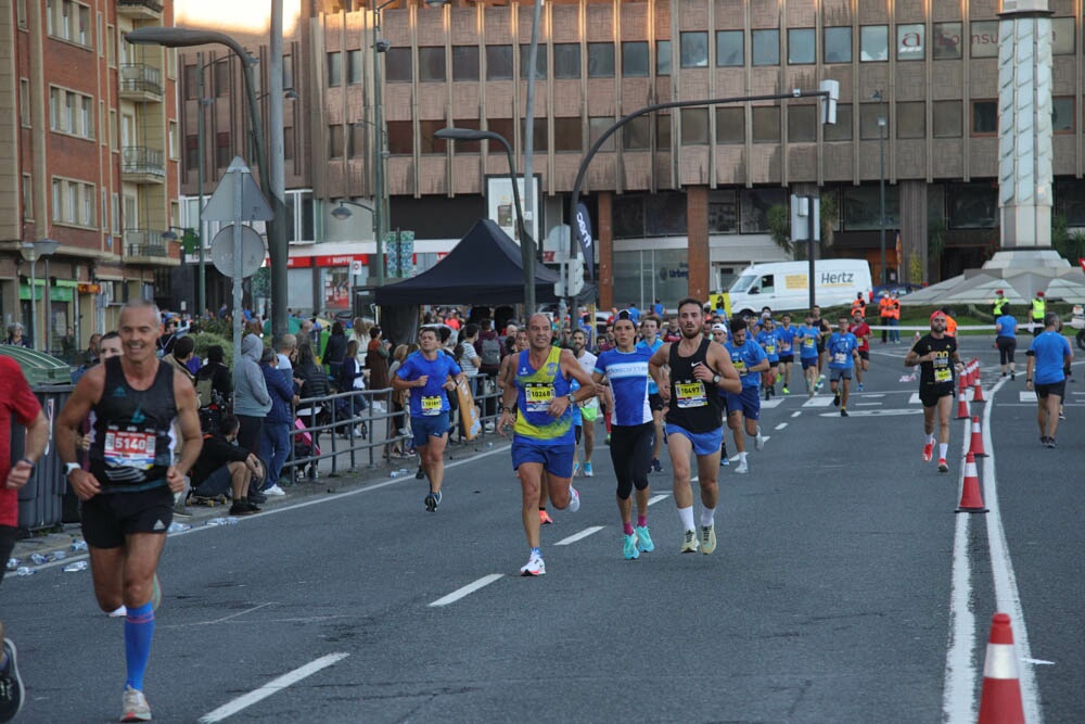 Foto 449 de la carrera en Torre Iberdrola y puente de Deusto