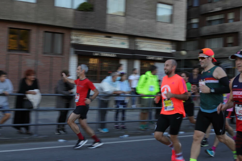 Foto 471 de la carrera en Torre Iberdrola y puente de Deusto