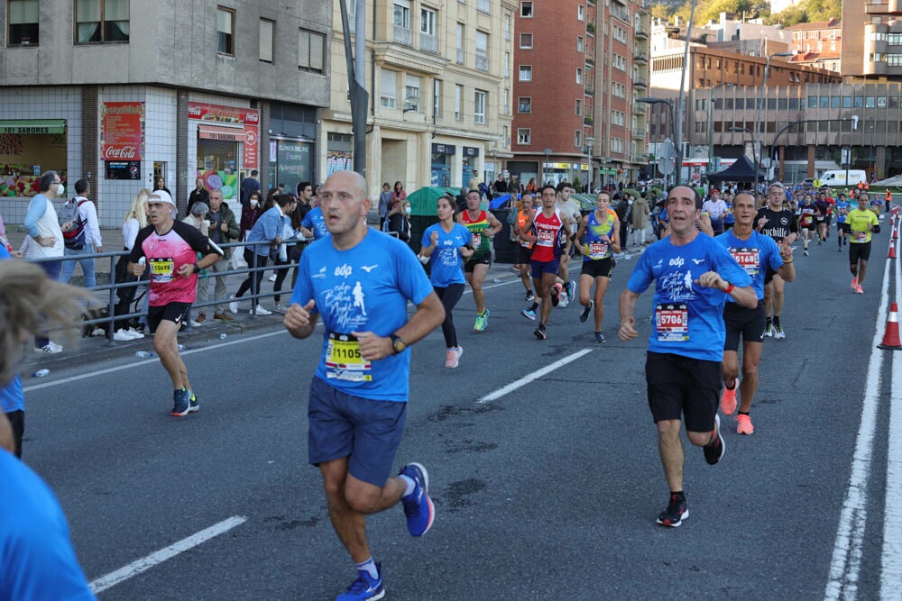 Foto 481 de la carrera en Torre Iberdrola y puente de Deusto