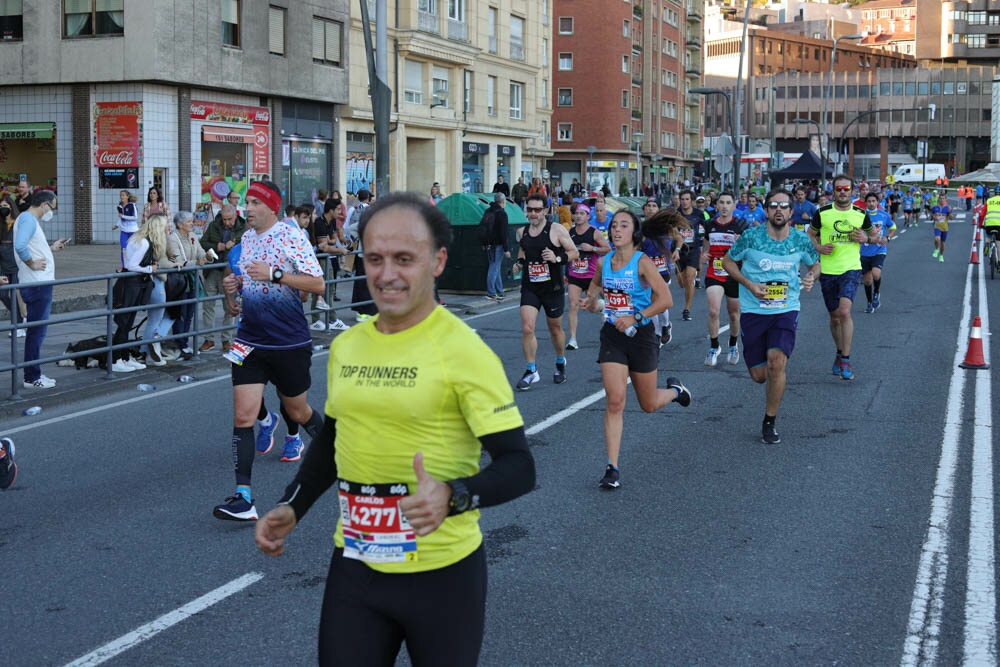 Foto 485 de la carrera en Torre Iberdrola y puente de Deusto