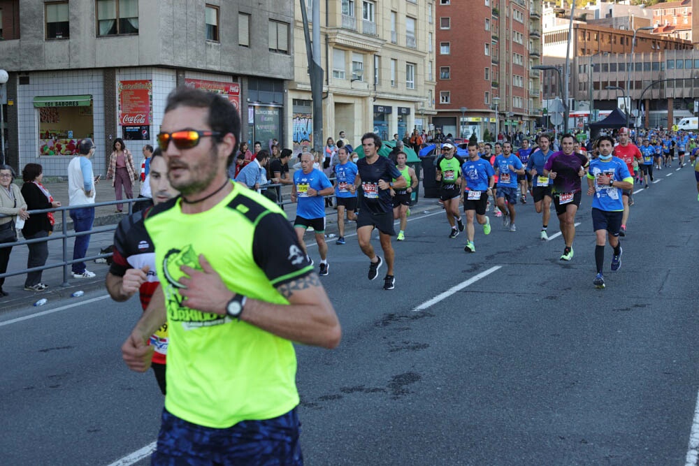 Foto 486 de la carrera en Torre Iberdrola y puente de Deusto