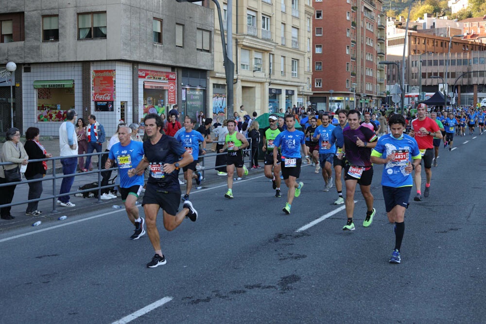 Foto 489 de la carrera en Torre Iberdrola y puente de Deusto