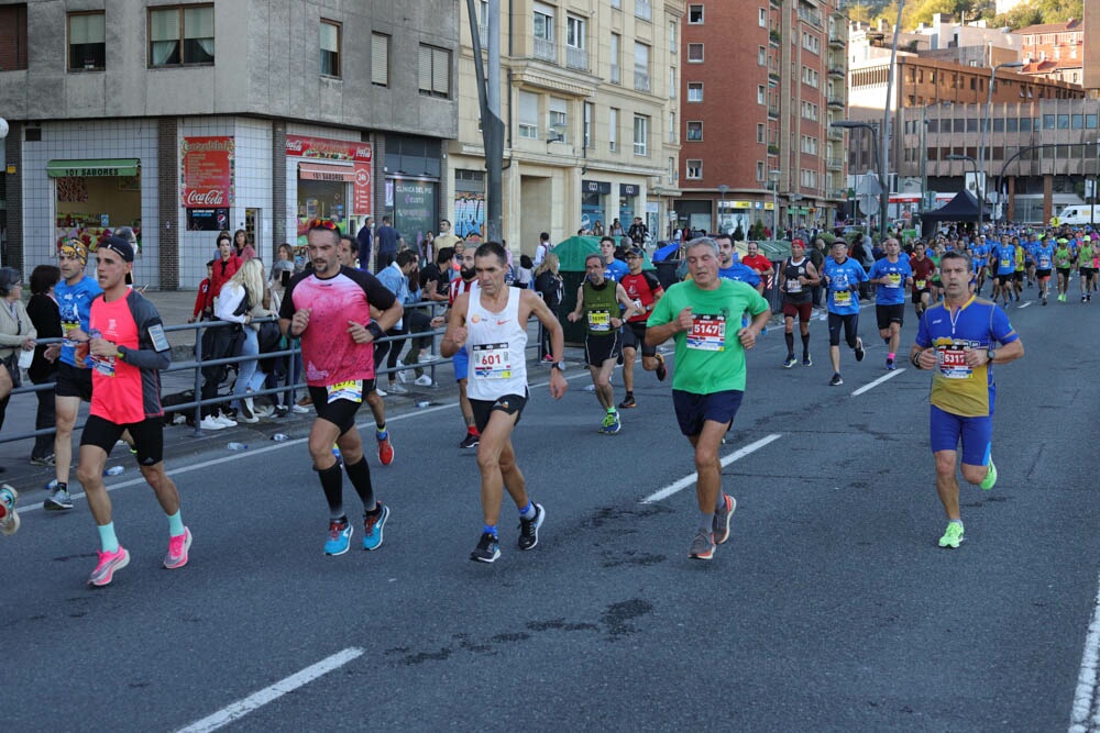 Foto 497 de la carrera en Torre Iberdrola y puente de Deusto