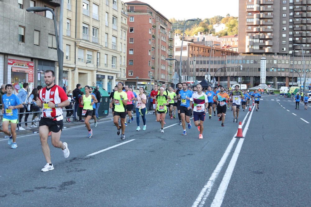 Foto 558 de la carrera en Torre Iberdrola y puente de Deusto