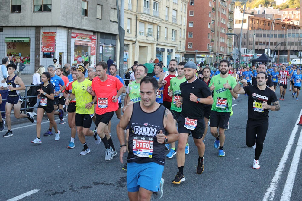 Foto 586 de la carrera en Torre Iberdrola y puente de Deusto