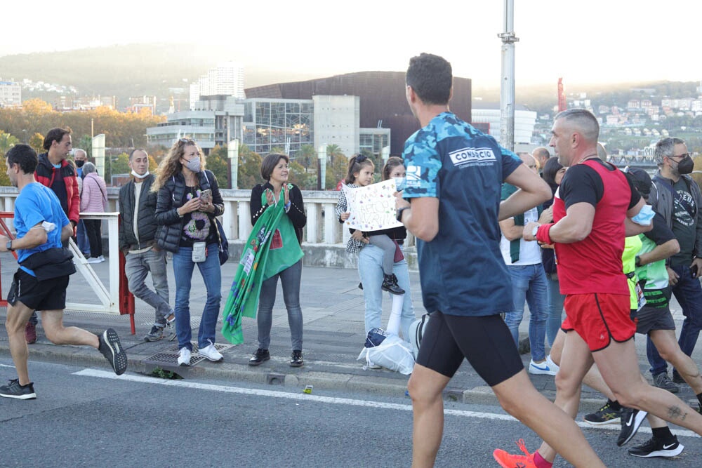 Foto 589 de la carrera en Torre Iberdrola y puente de Deusto