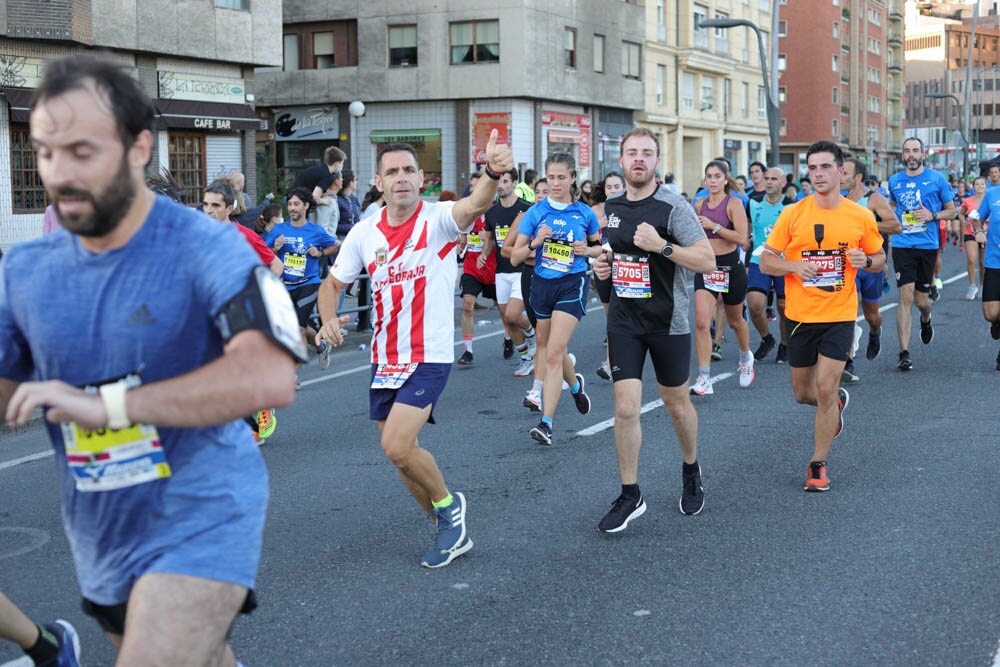 Foto 667 de la carrera en Torre Iberdrola y puente de Deusto