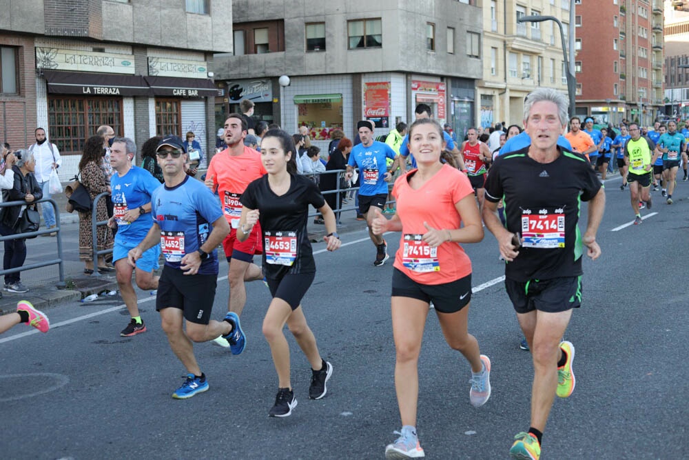 Foto 673 de la carrera en Torre Iberdrola y puente de Deusto