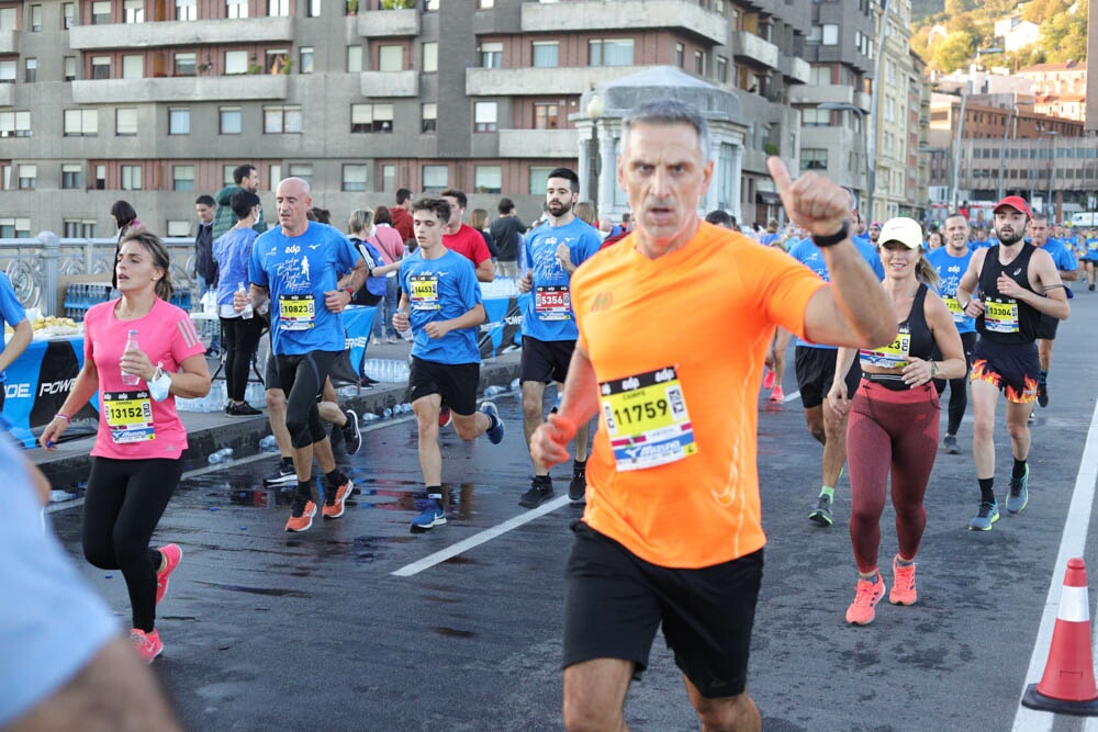 Foto 686 de la carrera en Torre Iberdrola y puente de Deusto