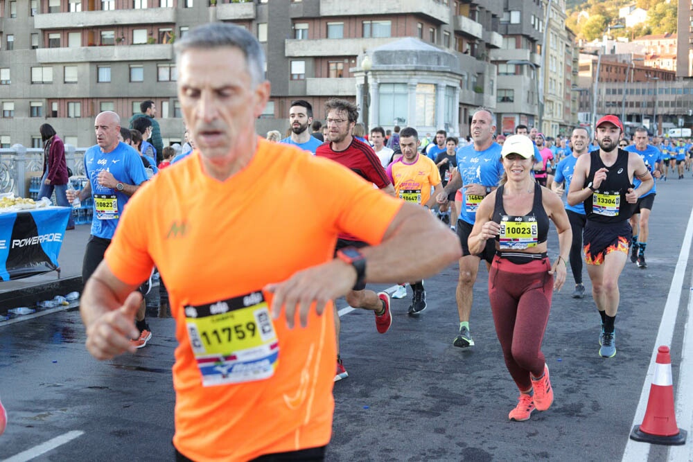 Foto 688 de la carrera en Torre Iberdrola y puente de Deusto