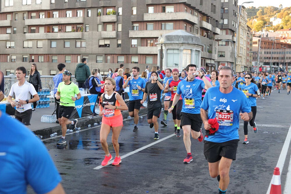 Foto 690 de la carrera en Torre Iberdrola y puente de Deusto