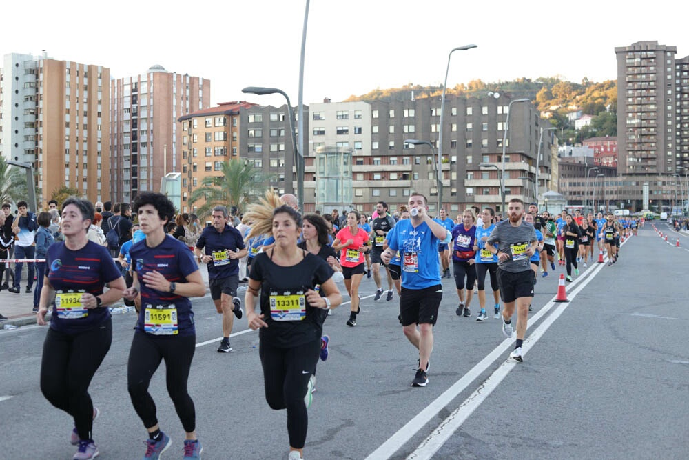 Foto 828 de la carrera en Torre Iberdrola y puente de Deusto