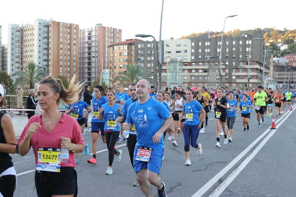 Foto 831 de la carrera en Torre Iberdrola y puente de Deusto