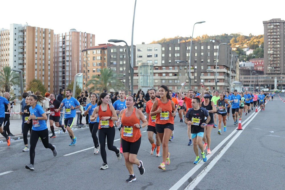 Foto 833 de la carrera en Torre Iberdrola y puente de Deusto