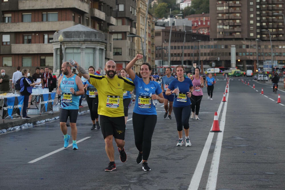 Foto 956 de la carrera en Torre Iberdrola y puente de Deusto