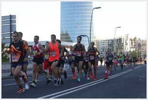 Foto 47 de la carrera en Torre Iberdrola y puente de Deusto