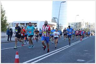 Foto 128 de la carrera en Torre Iberdrola y puente de Deusto