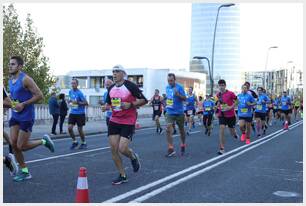 Foto 135 de la carrera en Torre Iberdrola y puente de Deusto