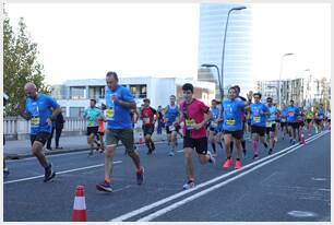 Foto 136 de la carrera en Torre Iberdrola y puente de Deusto