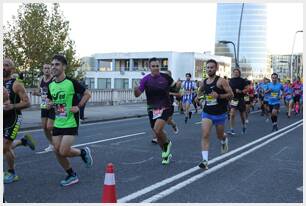 Foto 150 de la carrera en Torre Iberdrola y puente de Deusto