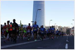 Foto 160 de la carrera en Torre Iberdrola y puente de Deusto