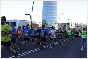 Foto 194 de la carrera en Torre Iberdrola y puente de Deusto