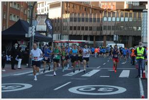 Foto 363 de la carrera en Torre Iberdrola y puente de Deusto